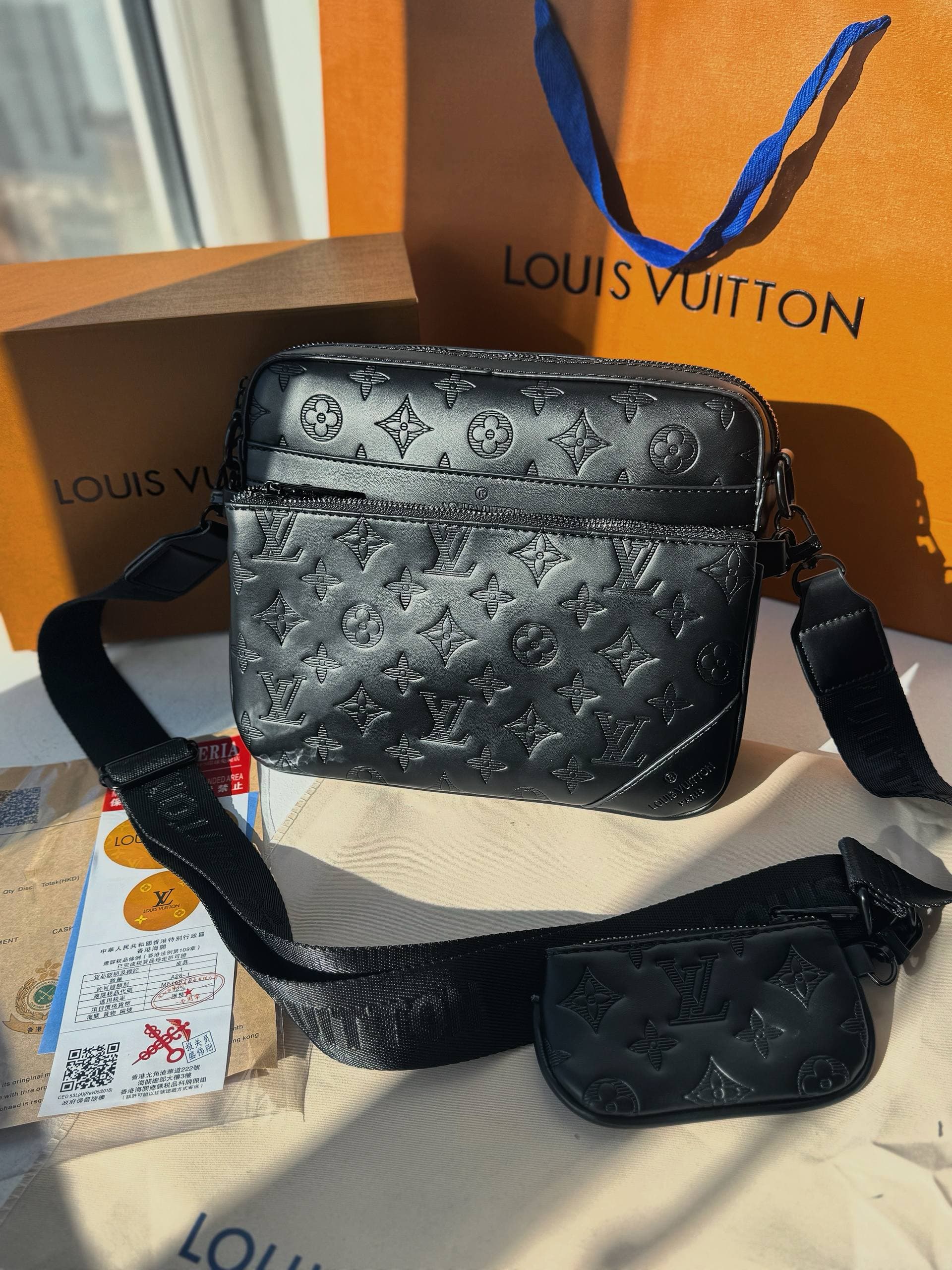 Месенджер Louis Vuitton Trio чоловіча