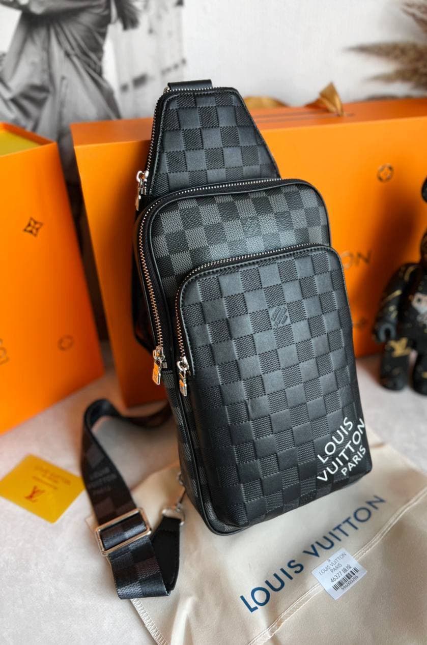 Louis Vuitton Sling Avenue