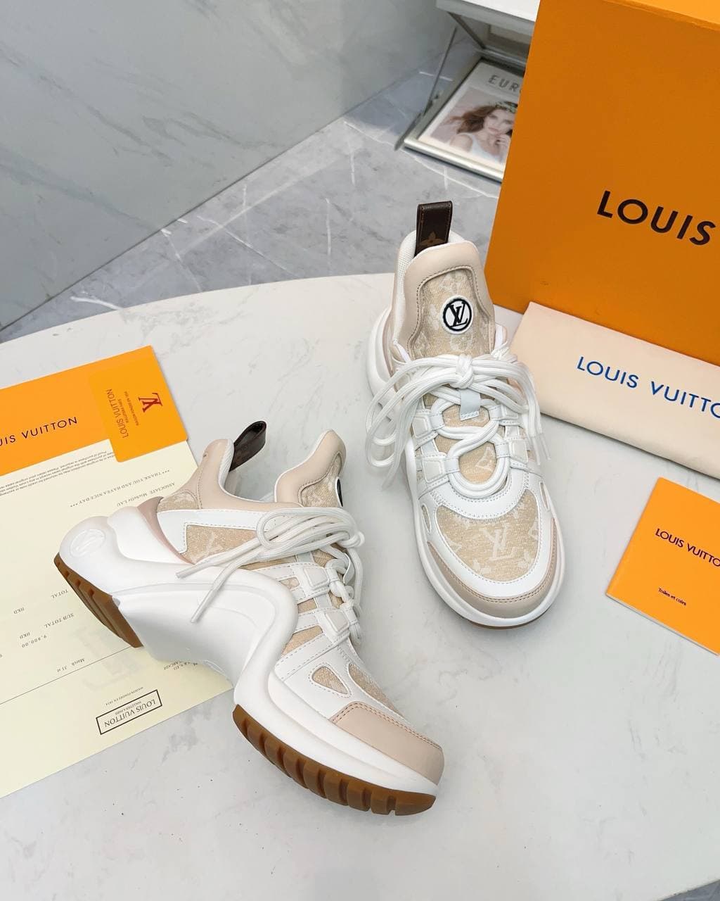 Кросівки Louis Vuitton