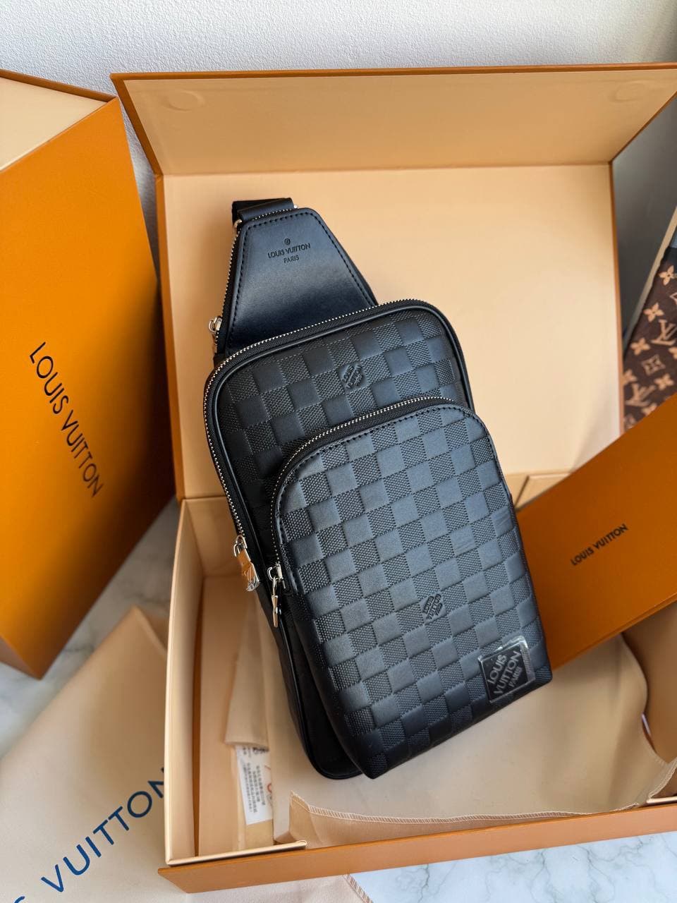 Louis Vuitton Sling Avenue