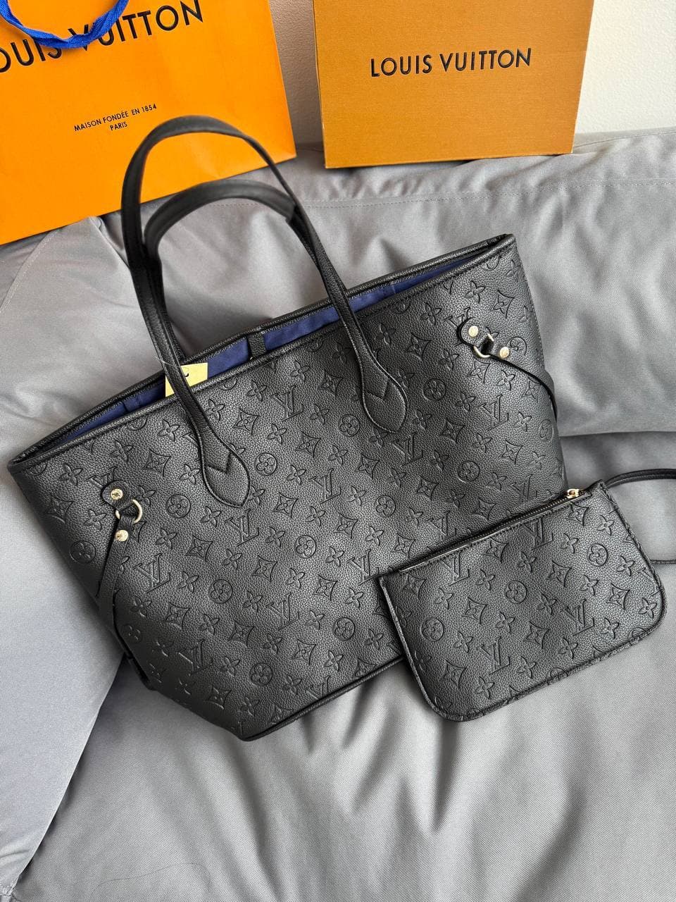 Сумка-шопер Louis Vuitton Neverfull