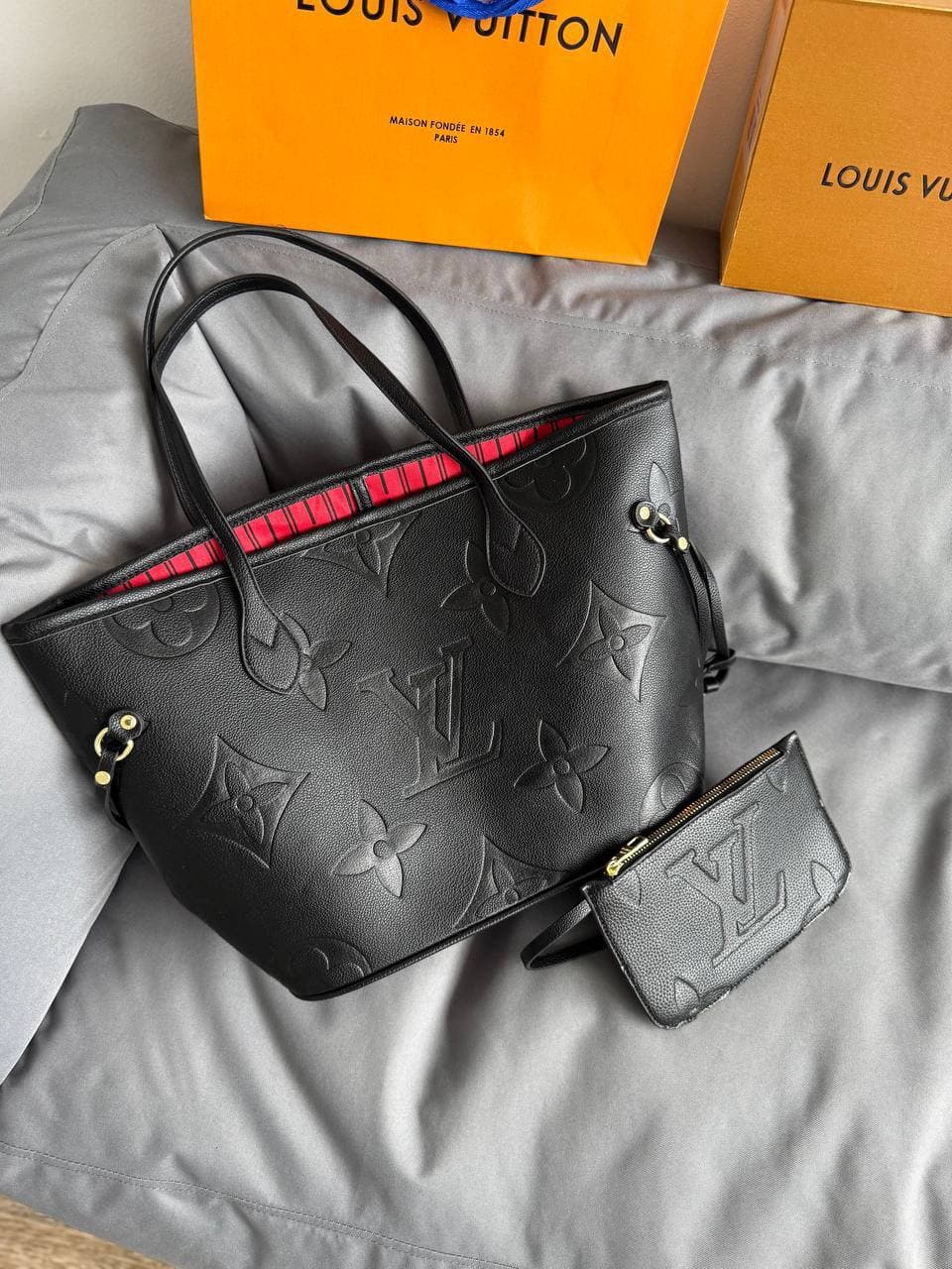 Сумка-шопер Louis Vuitton Neverfull