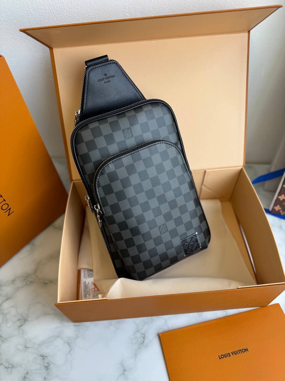 Louis Vuitton Sling Avenue